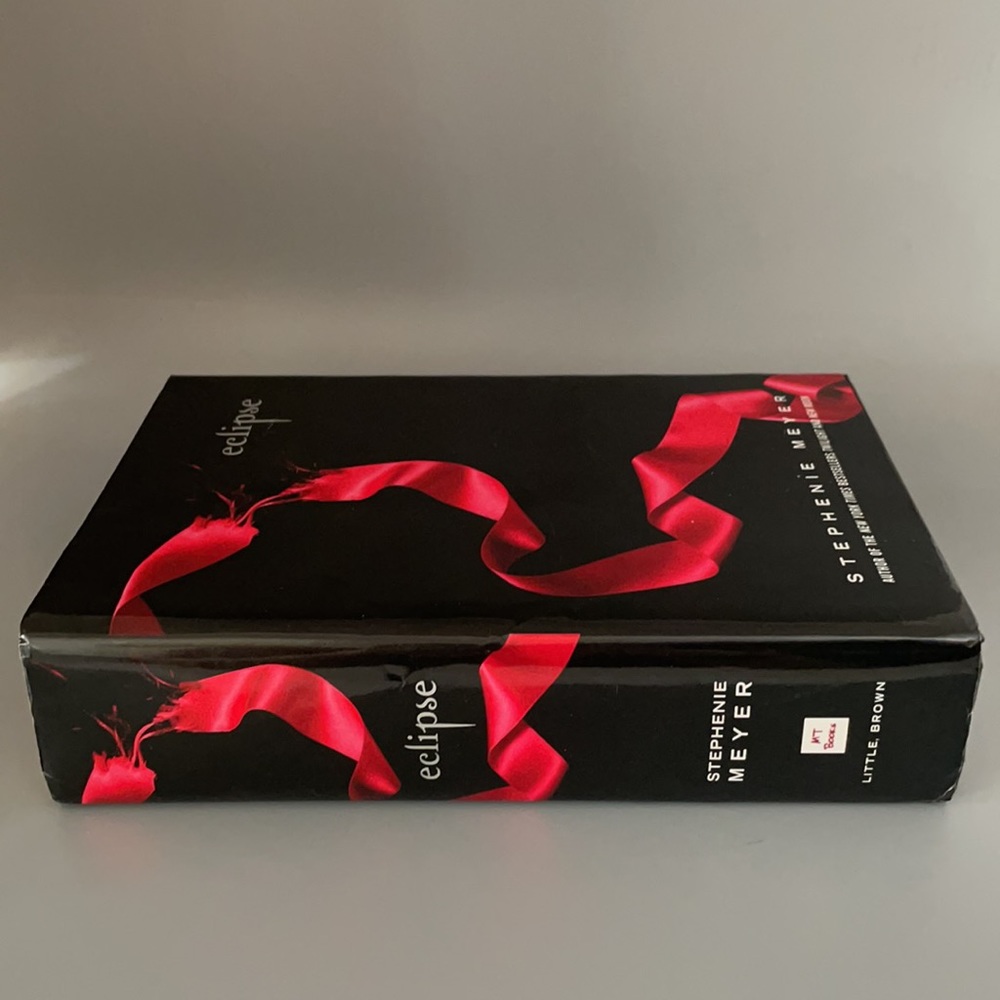 Stephanie Meyer Twilight Saga Part 3 Eclipse Book - Picture 2 of 9